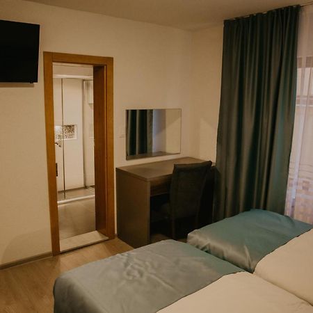 Aparthotel Saray&App SJJ Esterno foto