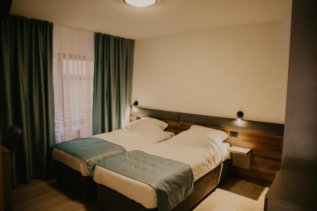 Aparthotel Saray&App SJJ Esterno foto