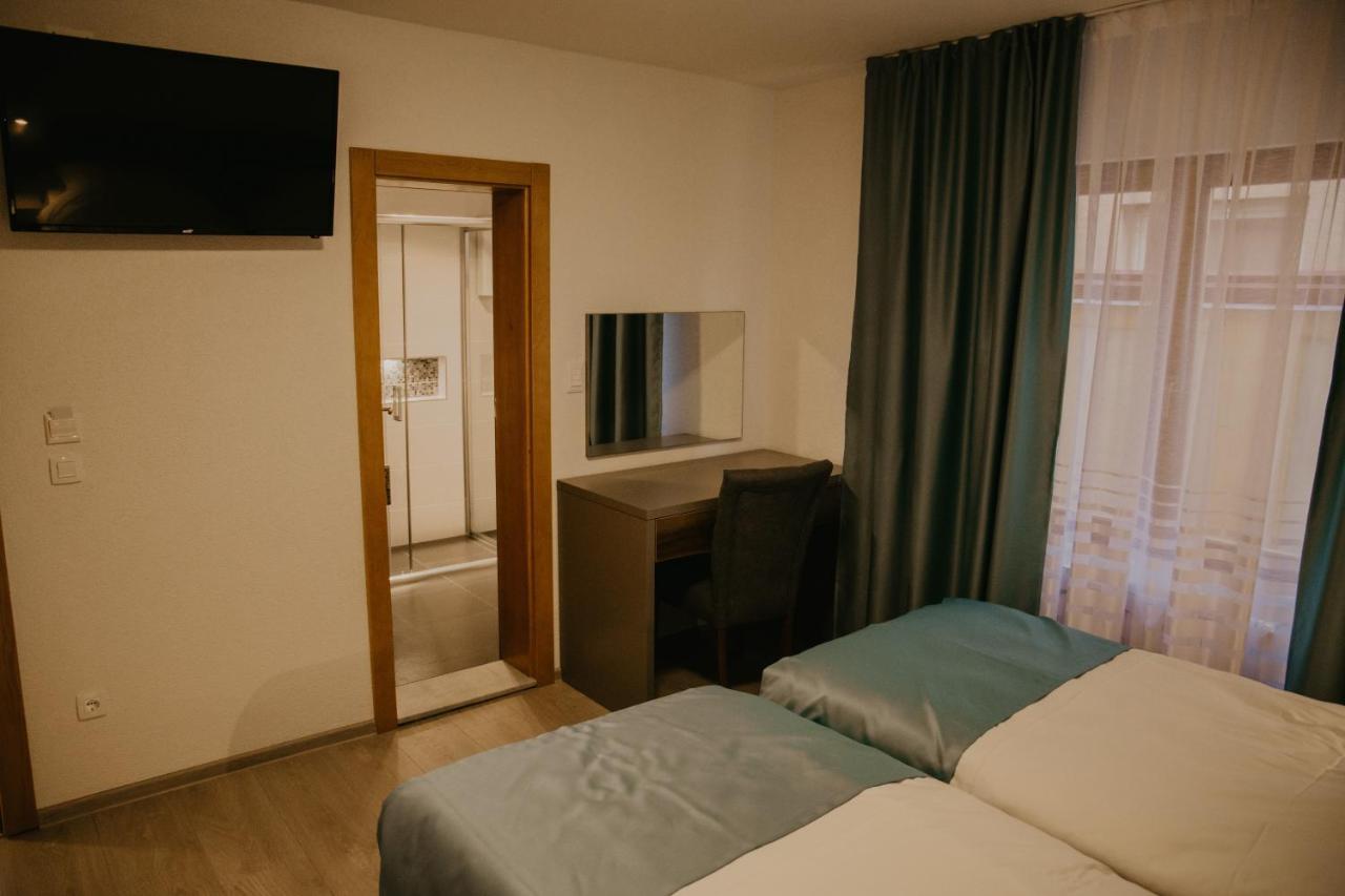 Aparthotel Saray&App SJJ Esterno foto