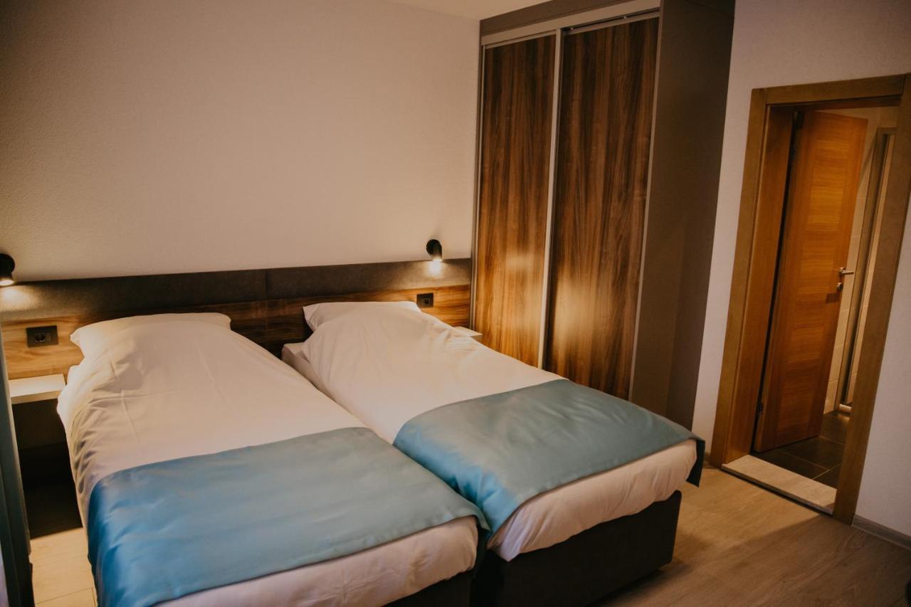 Aparthotel Saray&App SJJ Esterno foto